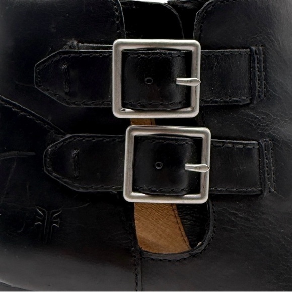 Frye Womens Shoes Jennifer Booties Sz 9.5 Black Leather Heeled Ankle Buckle - Picture 3 of 13